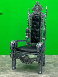 Silver and black elephant throne