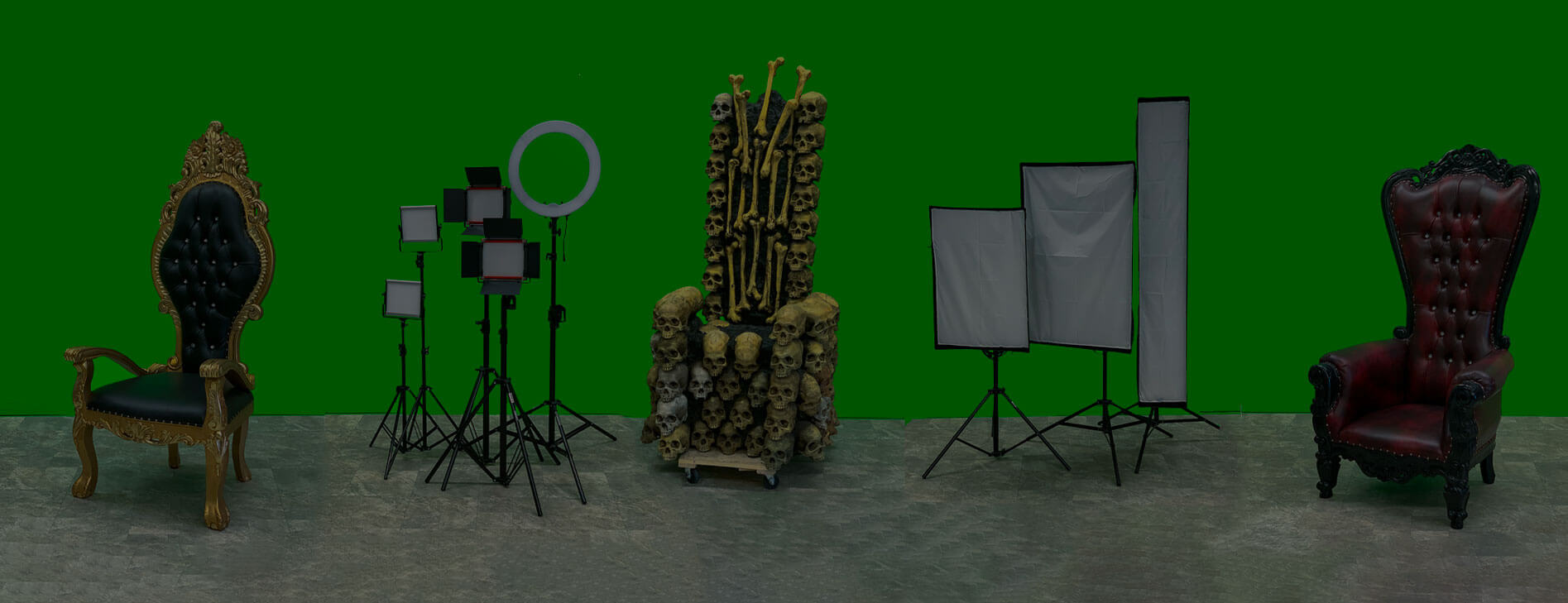Gallery of studio sets, equipment and props